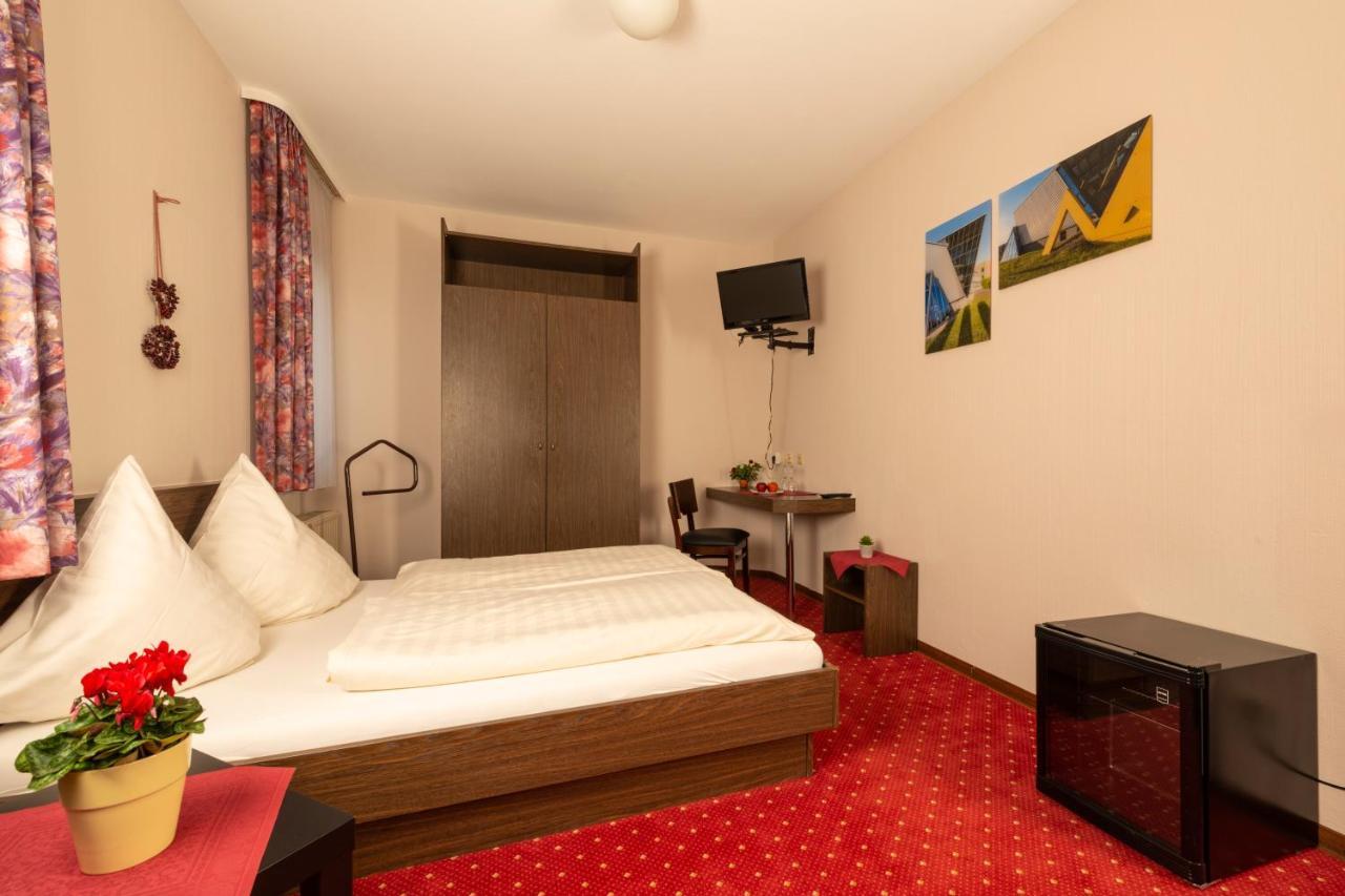 Hotel Restaurant Haesfeld Uberherrn ภายนอก รูปภาพ